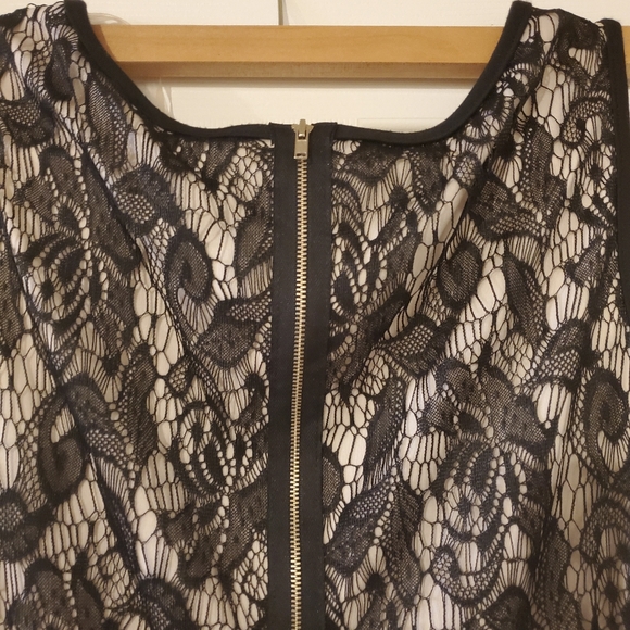 I.NER Black Lace Romper - Picture 6 of 6